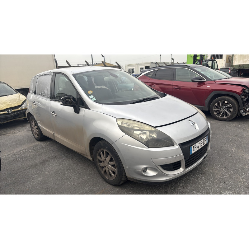 Plage arriere RENAULT SCENIC 3 Photo n°14