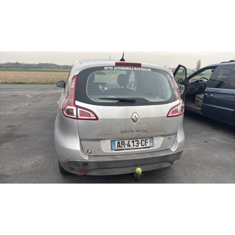 Plage arriere RENAULT SCENIC 3 Photo n°17