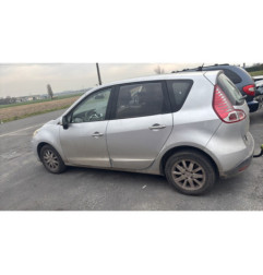 Plage arriere RENAULT SCENIC 3