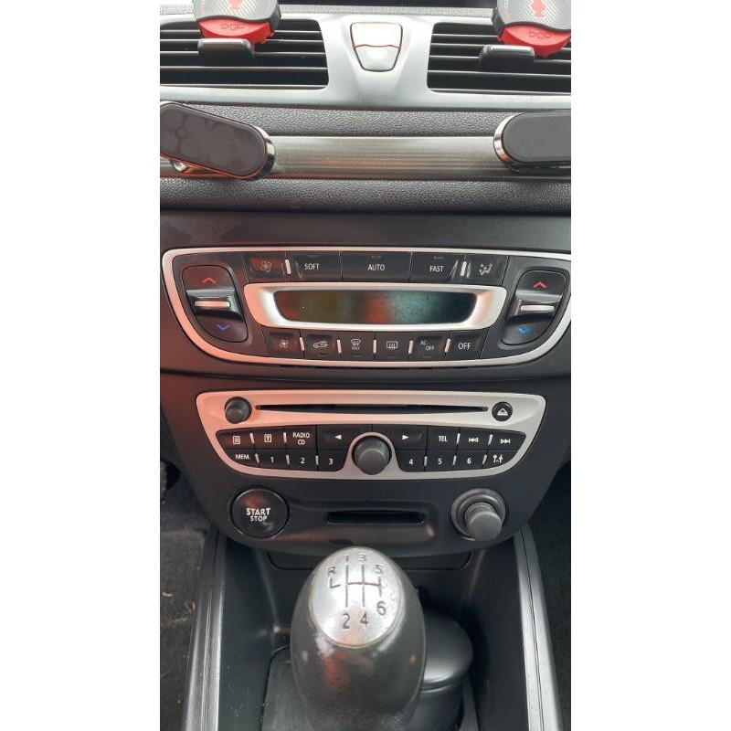Plage arriere RENAULT MEGANE 3 Photo n°8