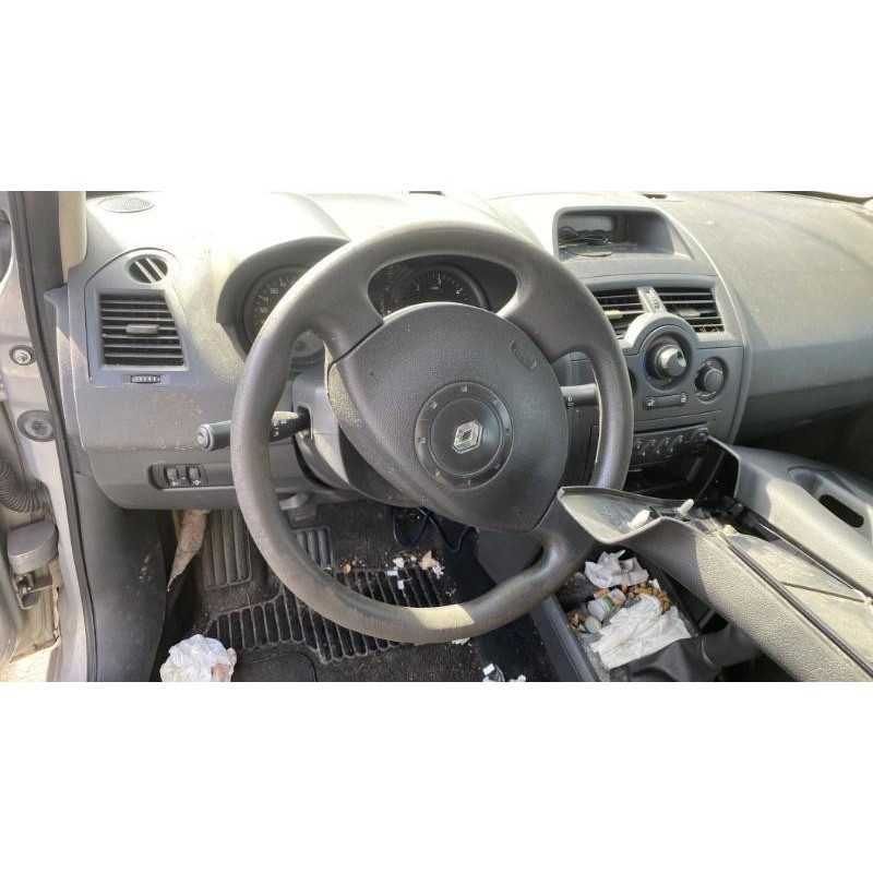 Plage arriere RENAULT MEGANE 2 Photo n°13