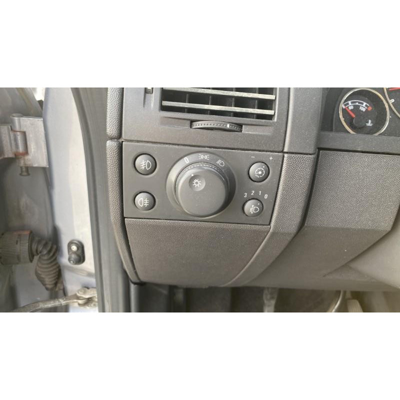 Plage arriere OPEL MERIVA A Photo n°13