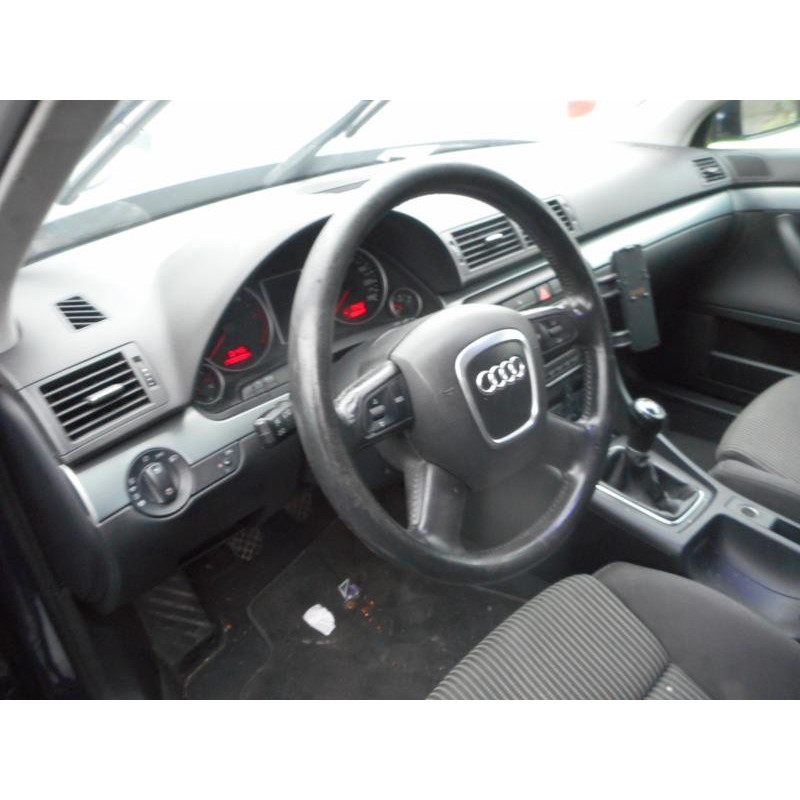 Plage arriere AUDI A4 2 Photo n°7