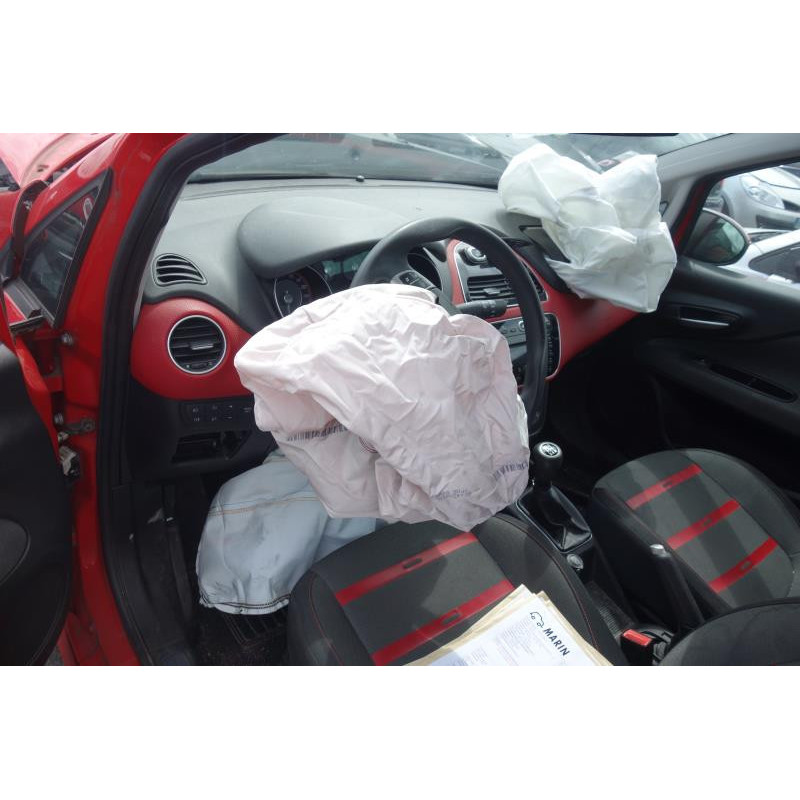 Plage arriere FIAT GRANDE PUNTO Photo n°5