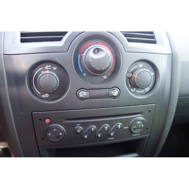 Plage arriere RENAULT MEGANE 2 Photo n°6