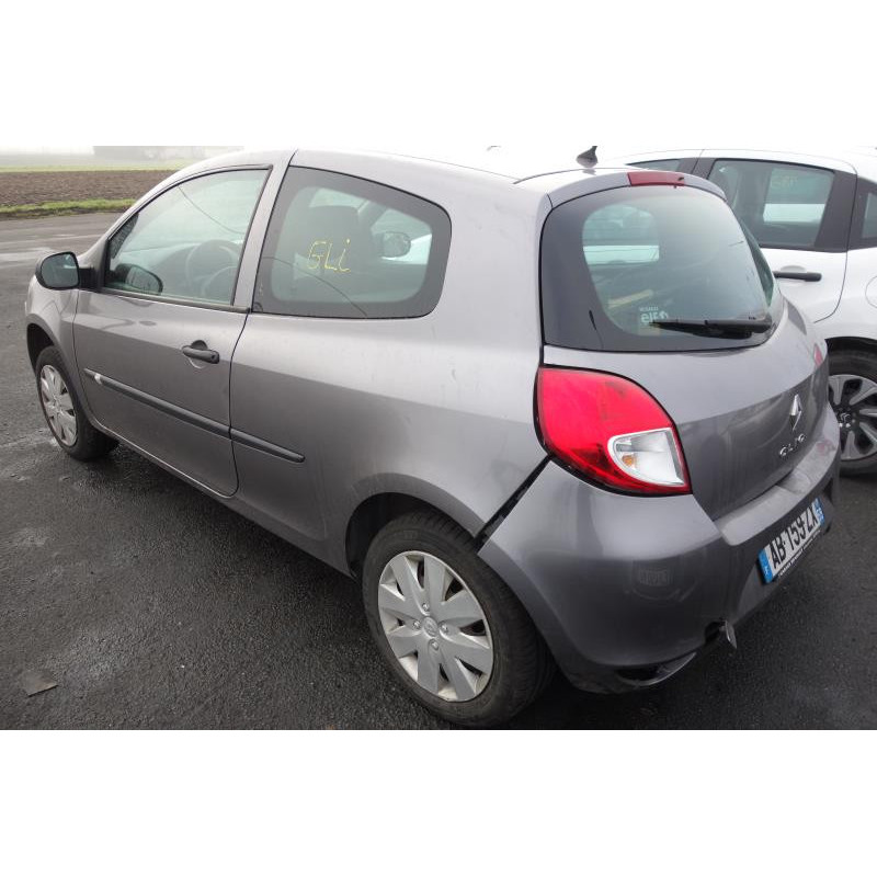 Plage arriere RENAULT CLIO 3 Photo n°4
