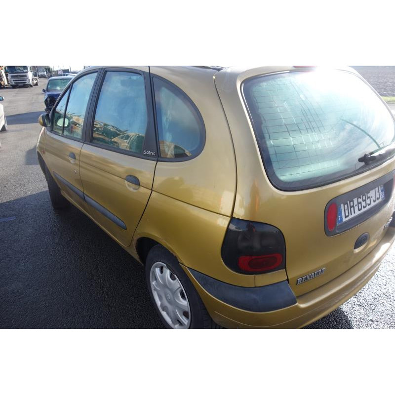Plage arriere RENAULT SCENIC 1 Photo n°1