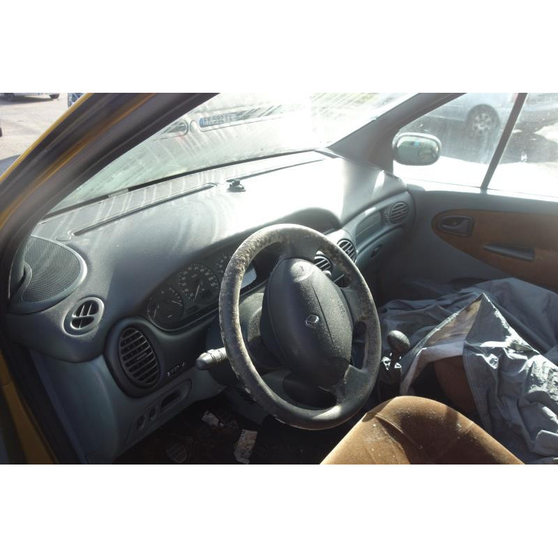 Plage arriere RENAULT SCENIC 1 Photo n°6