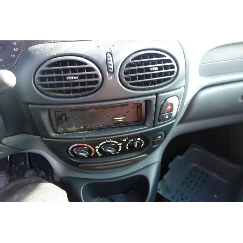 Plage arriere RENAULT SCENIC 1 Photo n°7