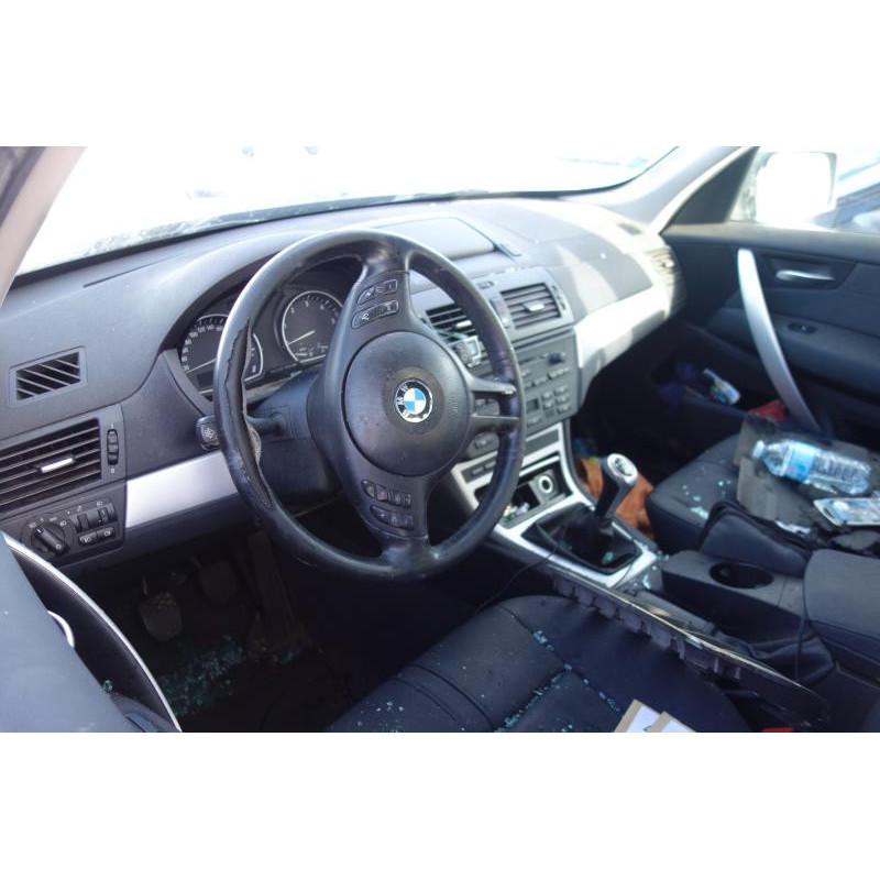 Plage arriere BMW X3 E83 Photo n°5