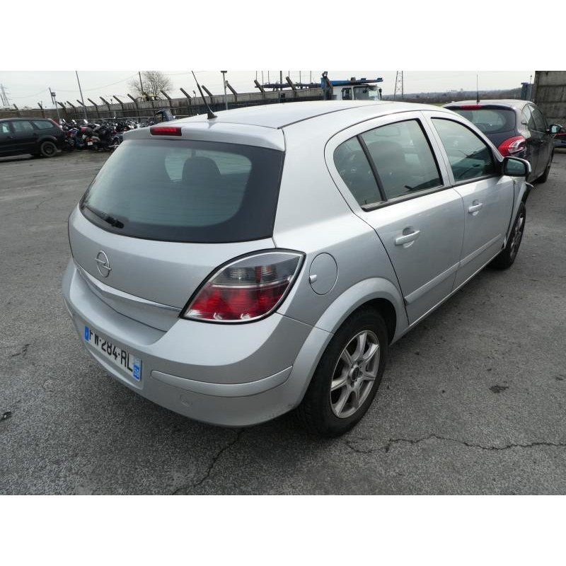 Plage arriere OPEL ASTRA H Photo n°4