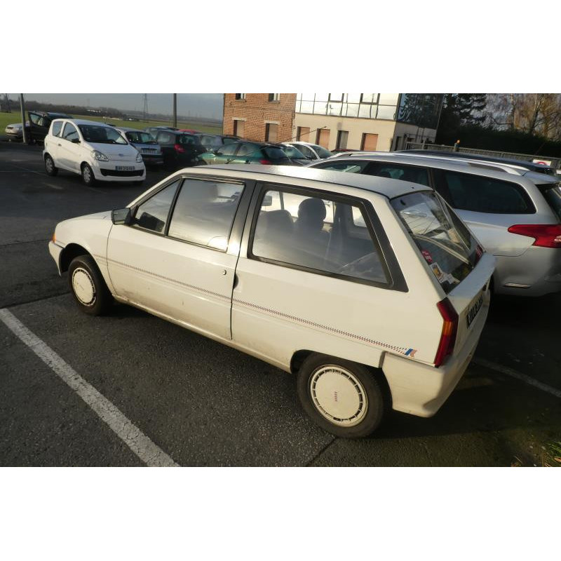 Plage arriere CITROEN AX Photo n°7