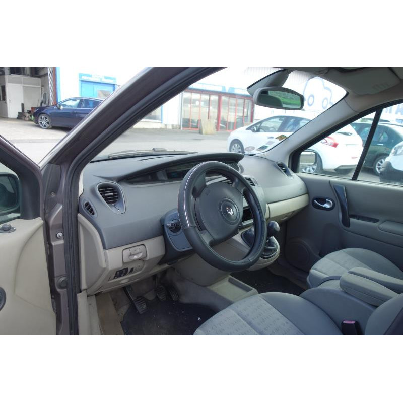 Plage arriere RENAULT SCENIC 2 Photo n°6