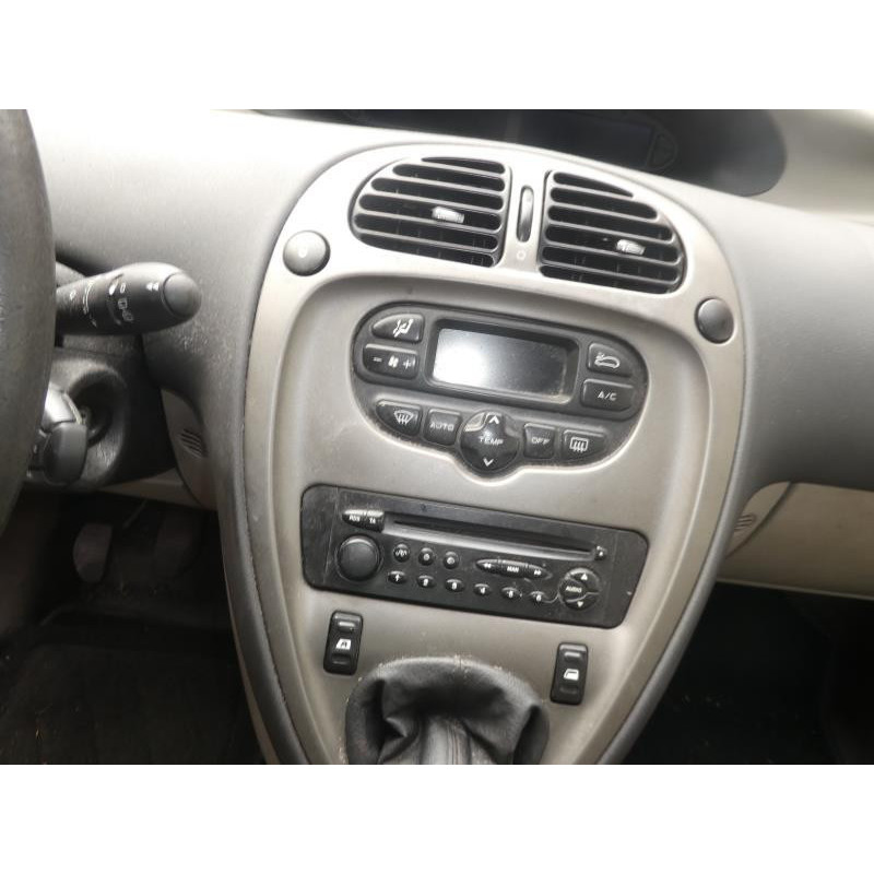 Plage arriere CITROEN XSARA PICASSO Photo n°7