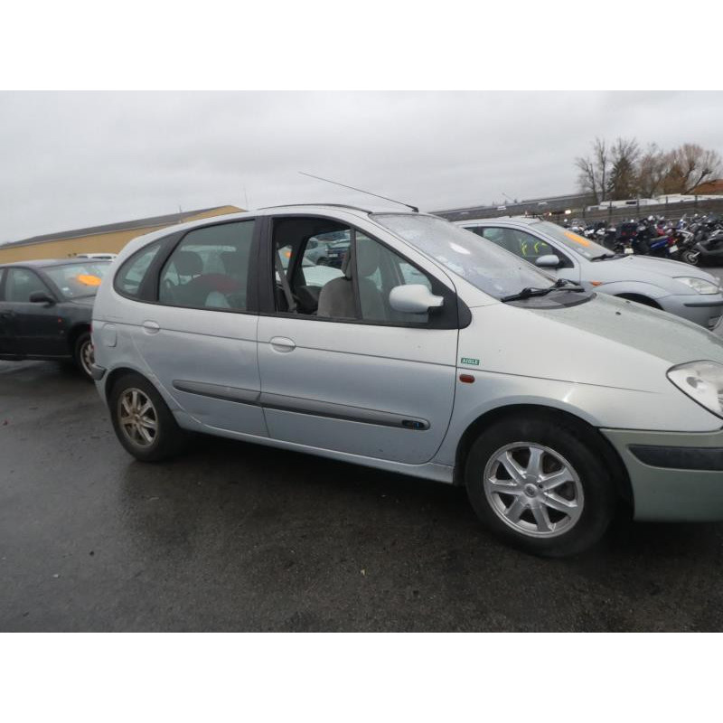 Plage arriere RENAULT SCENIC 1 Photo n°3