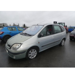 Plage arriere RENAULT SCENIC 1