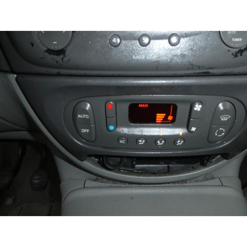 Plage arriere RENAULT SCENIC 1 Photo n°9