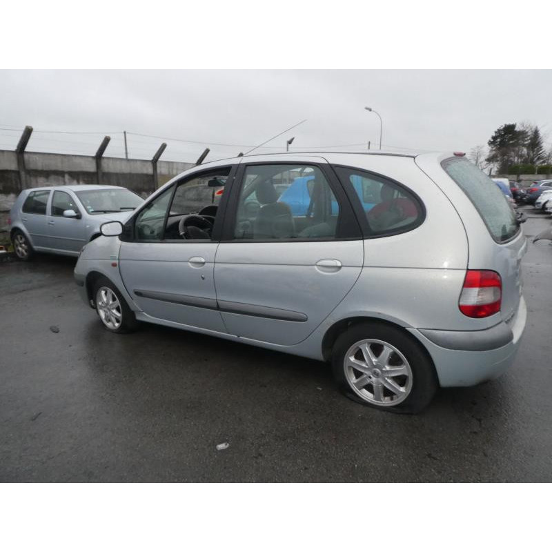 Plage arriere RENAULT SCENIC 1 Photo n°10