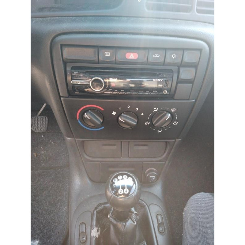 Plage arriere OPEL VECTRA B Photo n°4