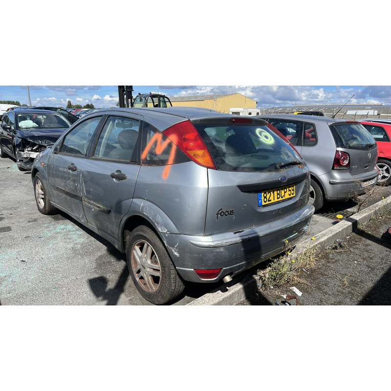 Plage arriere FORD FOCUS 1 Photo n°10