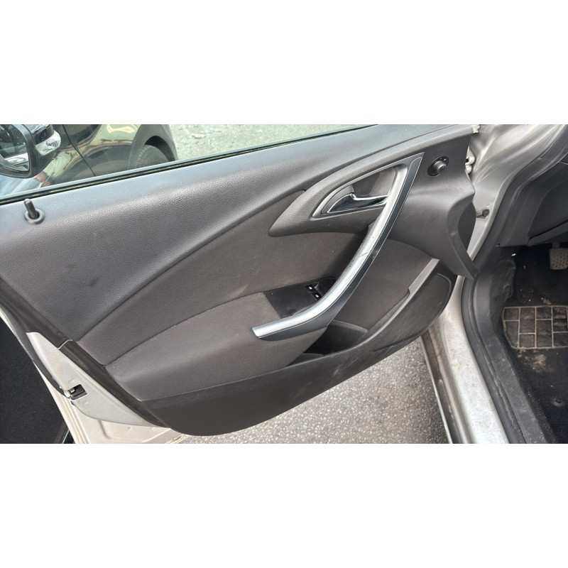 Actionneur verrou trappe d'essence OPEL ASTRA J Photo n°19