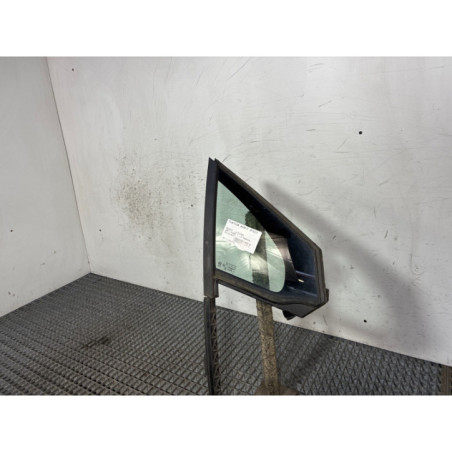 Custode avant droit (porte) PEUGEOT 208 1