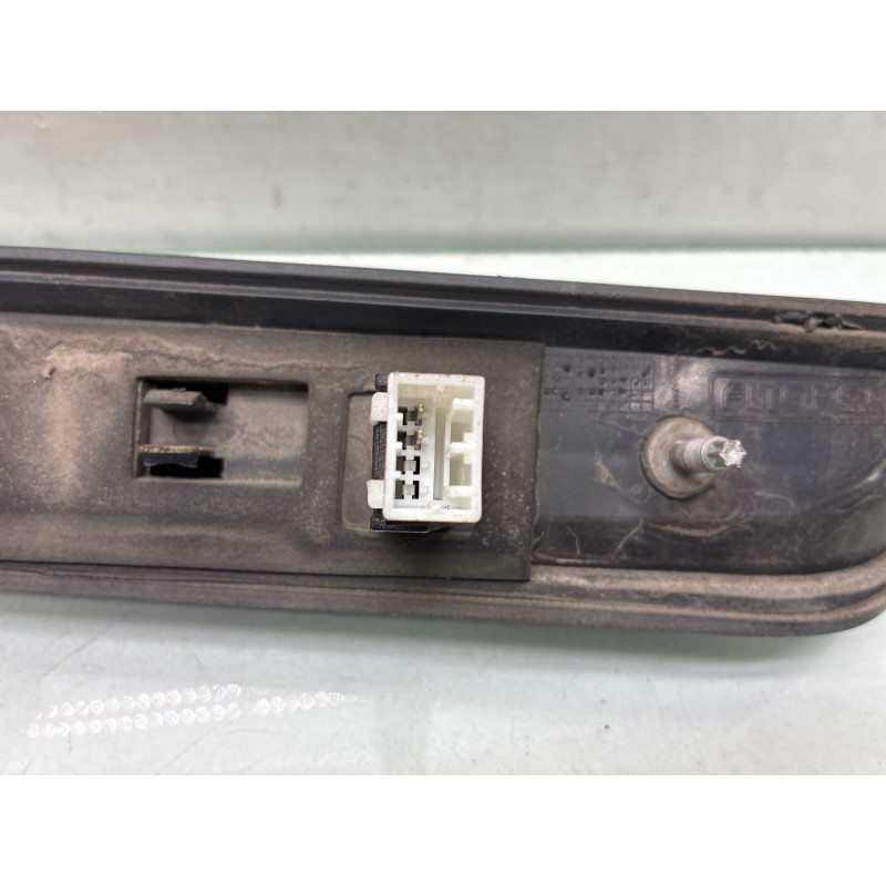 Bouton de coffre FIAT QUBO Photo n°3
