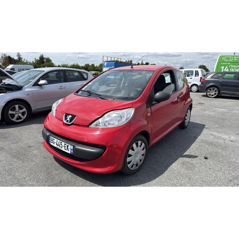 Pretensionneur de ceinture avant gauche PEUGEOT 107 Photo n°4