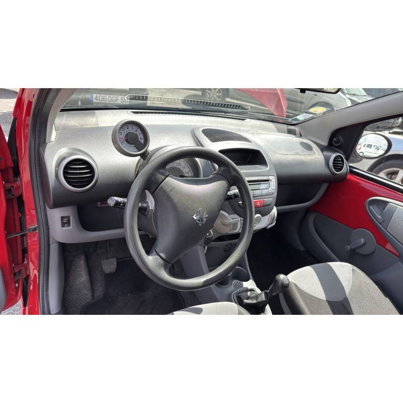 Pretensionneur de ceinture avant gauche PEUGEOT 107 Photo n°16