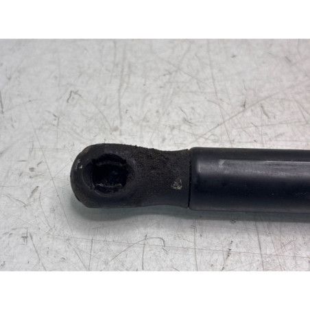 Verin de capot VOLKSWAGEN GOLF 5