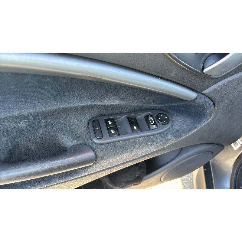 Interrupteur de leve vitre avant droit CITROEN C5 1 Photo n°15