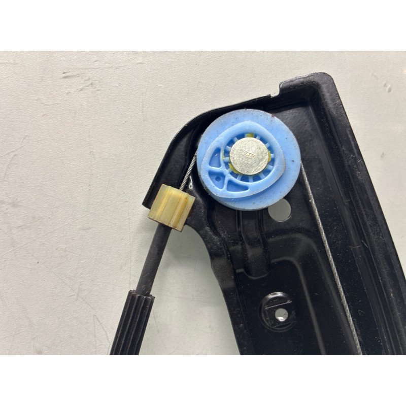 Leve vitre electrique avant droit OPEL ASTRA J Photo n°5