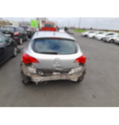Plage arriere OPEL ASTRA J