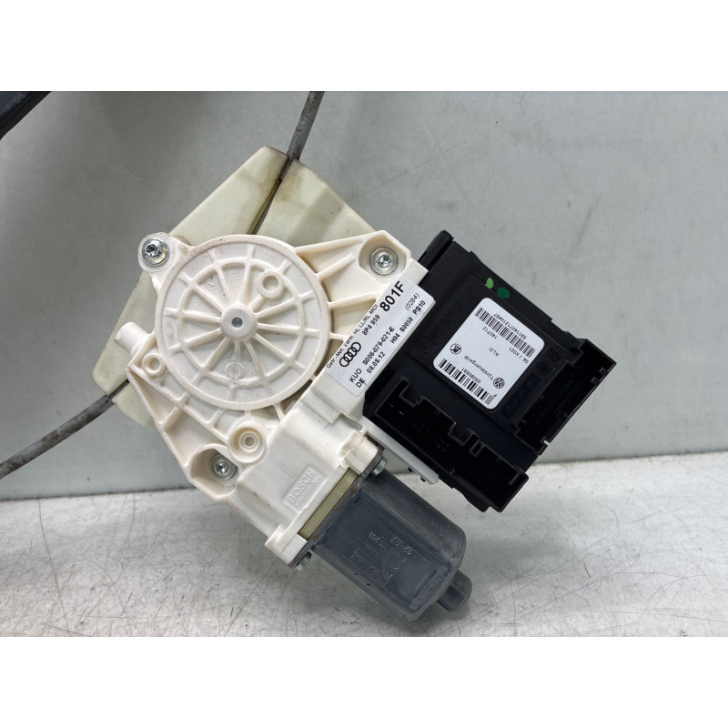 Leve vitre electrique arriere gauche AUDI A3 2 Photo n°8