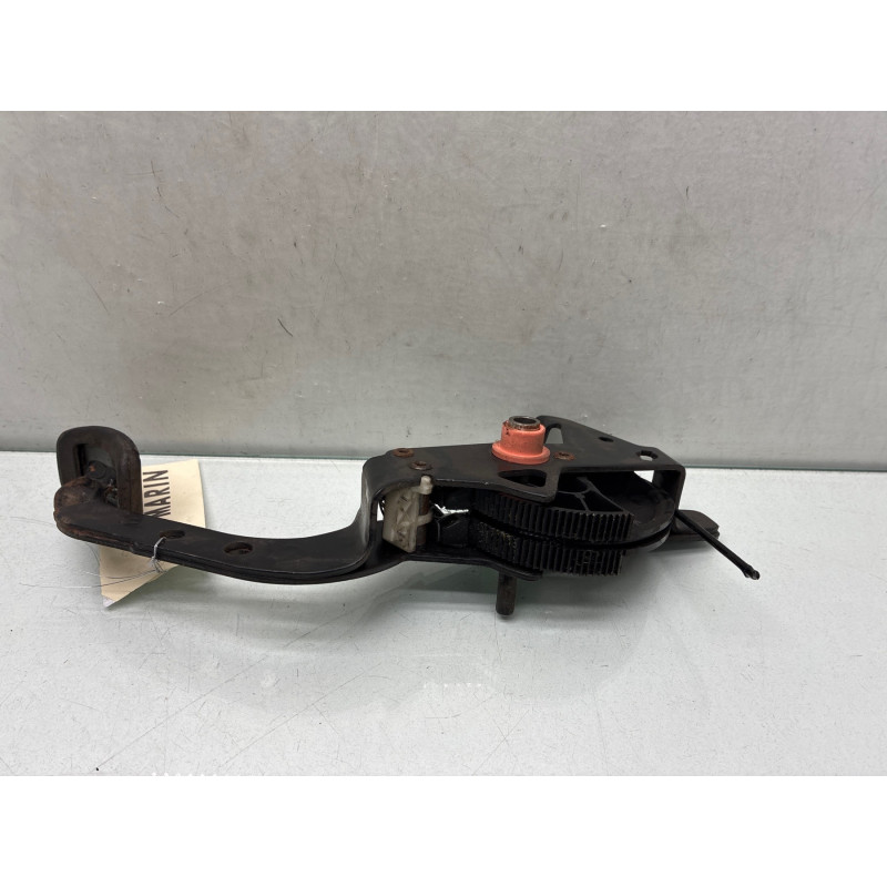 Pedale d'embrayage RENAULT CLIO 2 Photo n°1