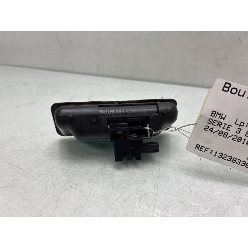 Bouton de coffre BMW SERIE 3 E90 Photo n°1