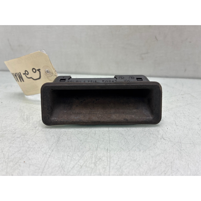 Bouton de coffre BMW SERIE 3 E90 Photo n°3