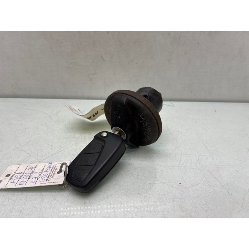 Bouchon de carburant FORD KA 2 Photo n°4