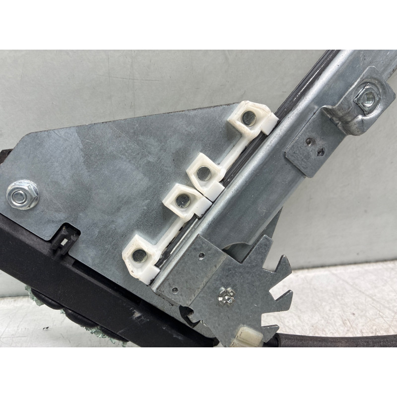 Leve vitre electrique avant droit VOLKSWAGEN FOX Photo n°7
