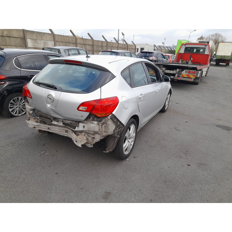 Leve vitre electrique avant gauche OPEL ASTRA J Photo n°11