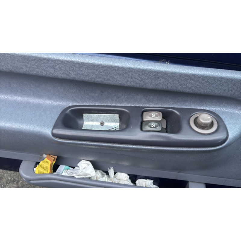 Serrure avant gauche RENAULT TWINGO 1 Photo n°15