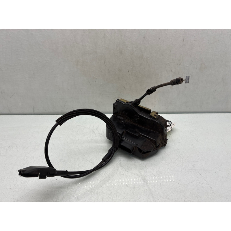 Serrure arriere droit NISSAN PRIMERA 3 Photo n°4