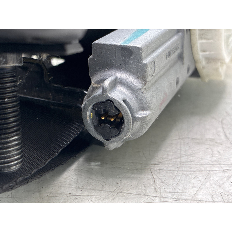 Pretensionneur de ceinture avant droit FORD FIESTA 6 Photo n°3