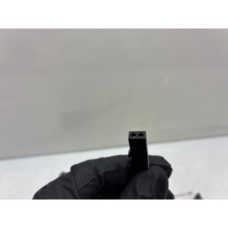 Pretensionneur de ceinture avant droit VOLKSWAGEN GOLF 5