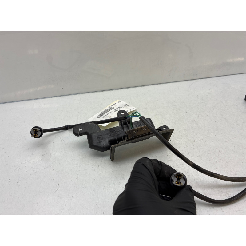 Bouton de coffre OPEL KARL Photo n°4