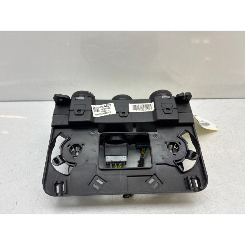 Commande chauffage OPEL KARL Photo n°4