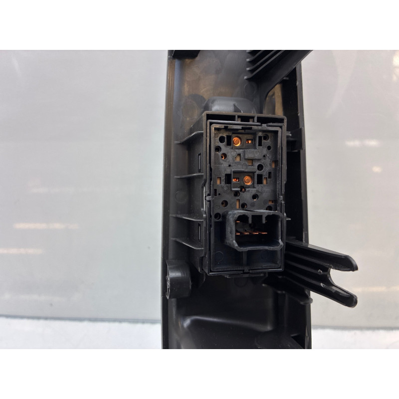 Interrupteur de leve vitre avant droit OPEL KARL Photo n°4