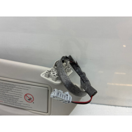 Pare soleil droit PEUGEOT 3008 1
