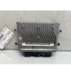 Calculateur moteur PEUGEOT 207