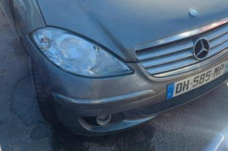 Aile avant gauche MERCEDES CLASSE A 169